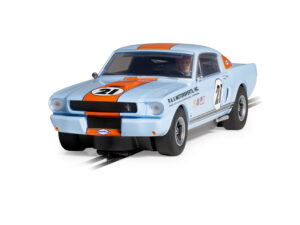 Scalextric 1:32 Shelby GT350 - Gulf Edition